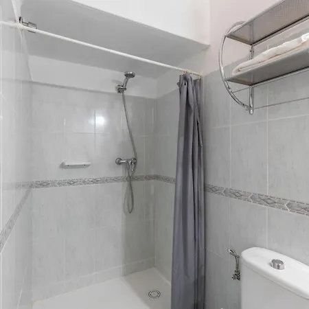 Martin - 18 Apartamento